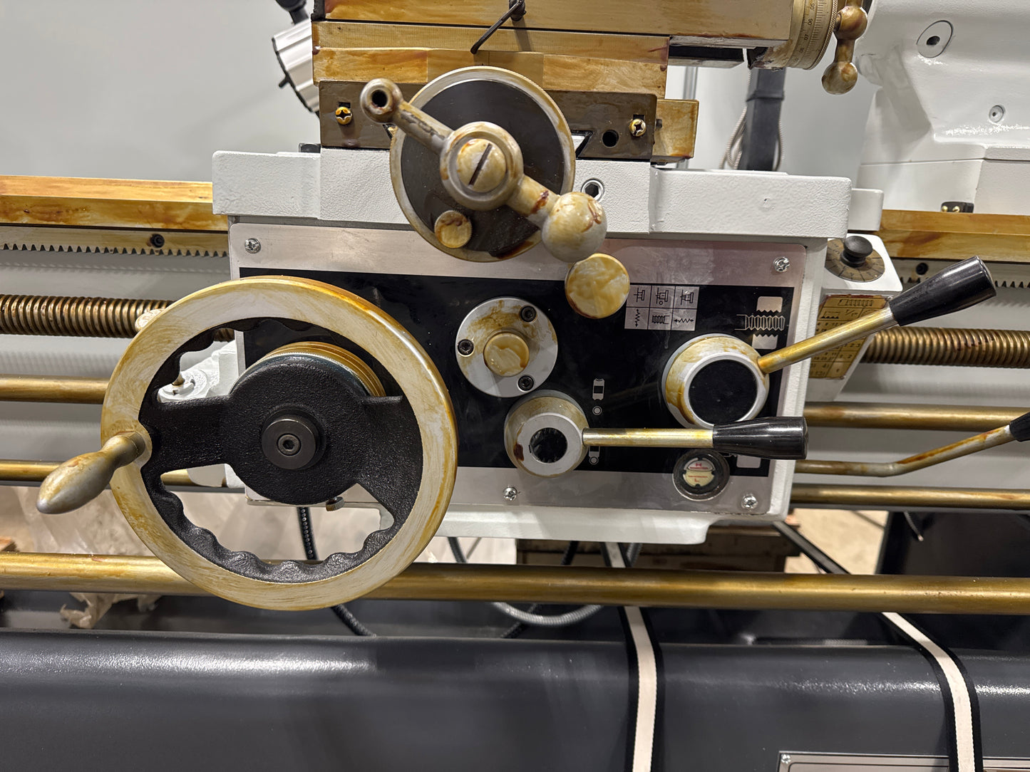 Stanko LA460x1500 Manual Lathe