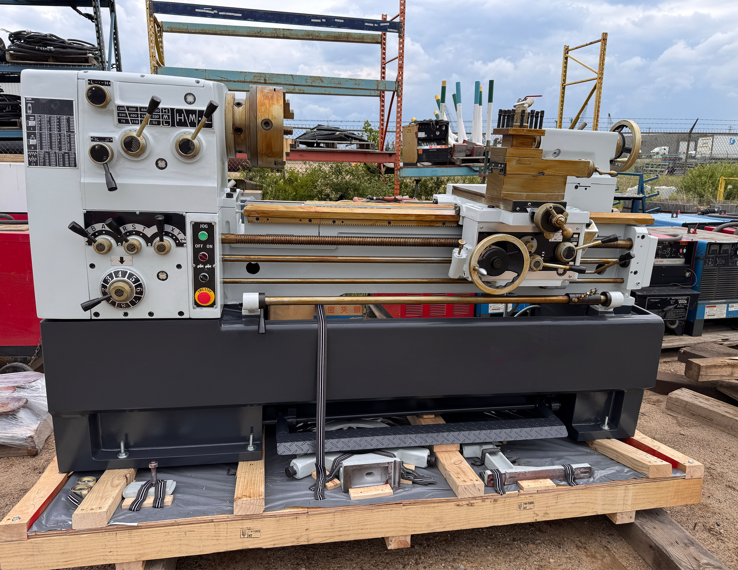 Stanko LA530x1100 Manual Lathe