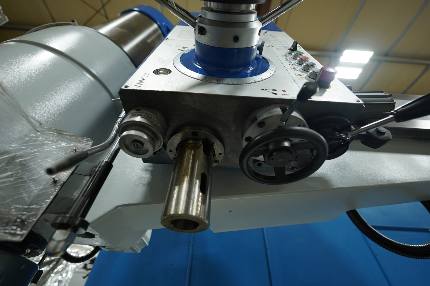 Stanko CS1600 Radial Arm Drill