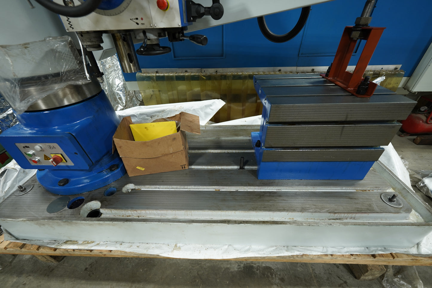 Stanko CS1600 Radial Arm Drill