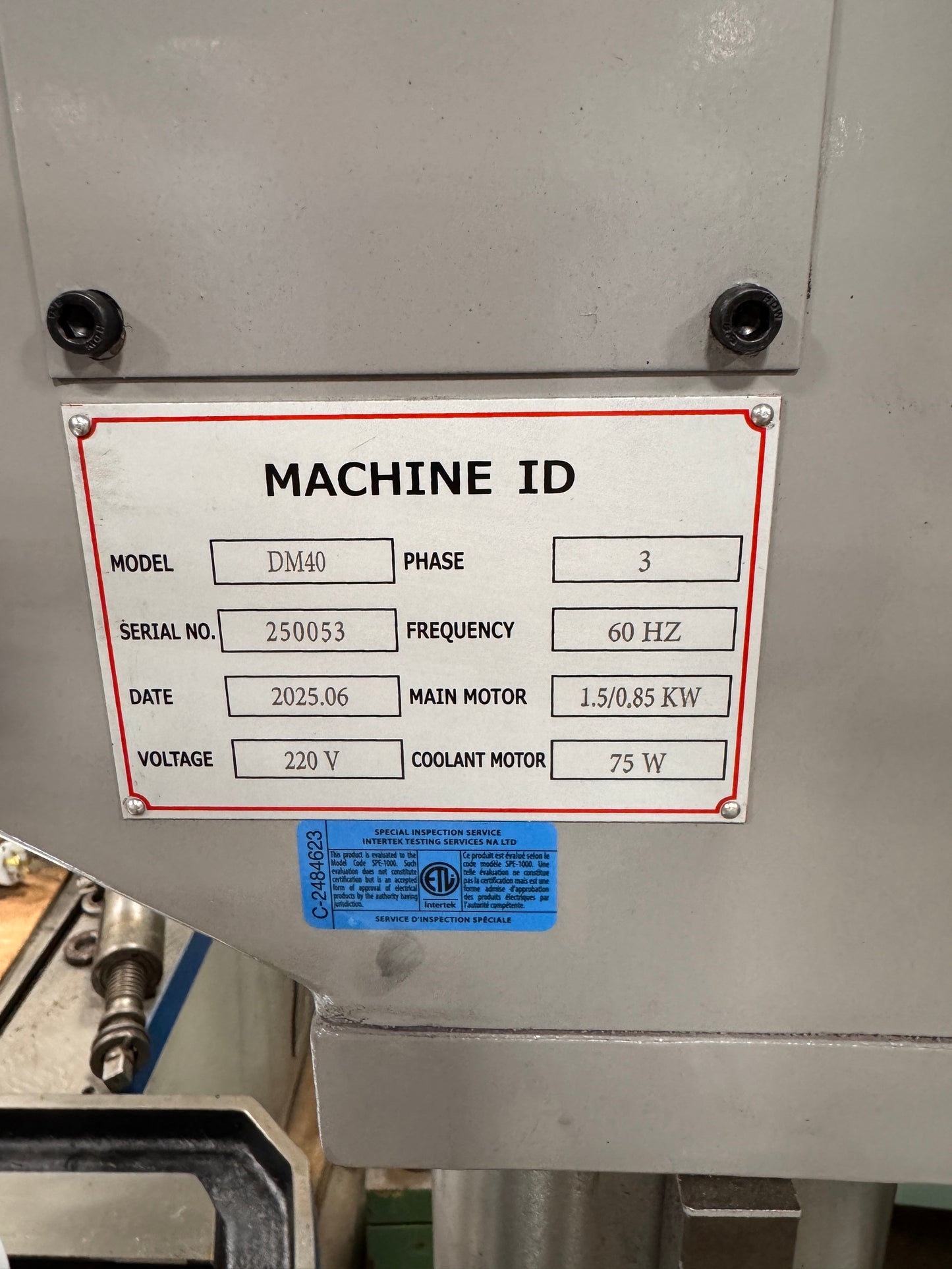 YUWE DM40 Gear Head Drilling Machine