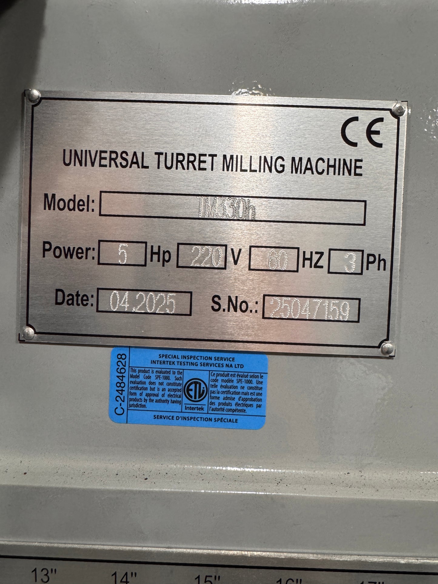 YUWE TM330H  Horizontal & Vertical Milling Machine