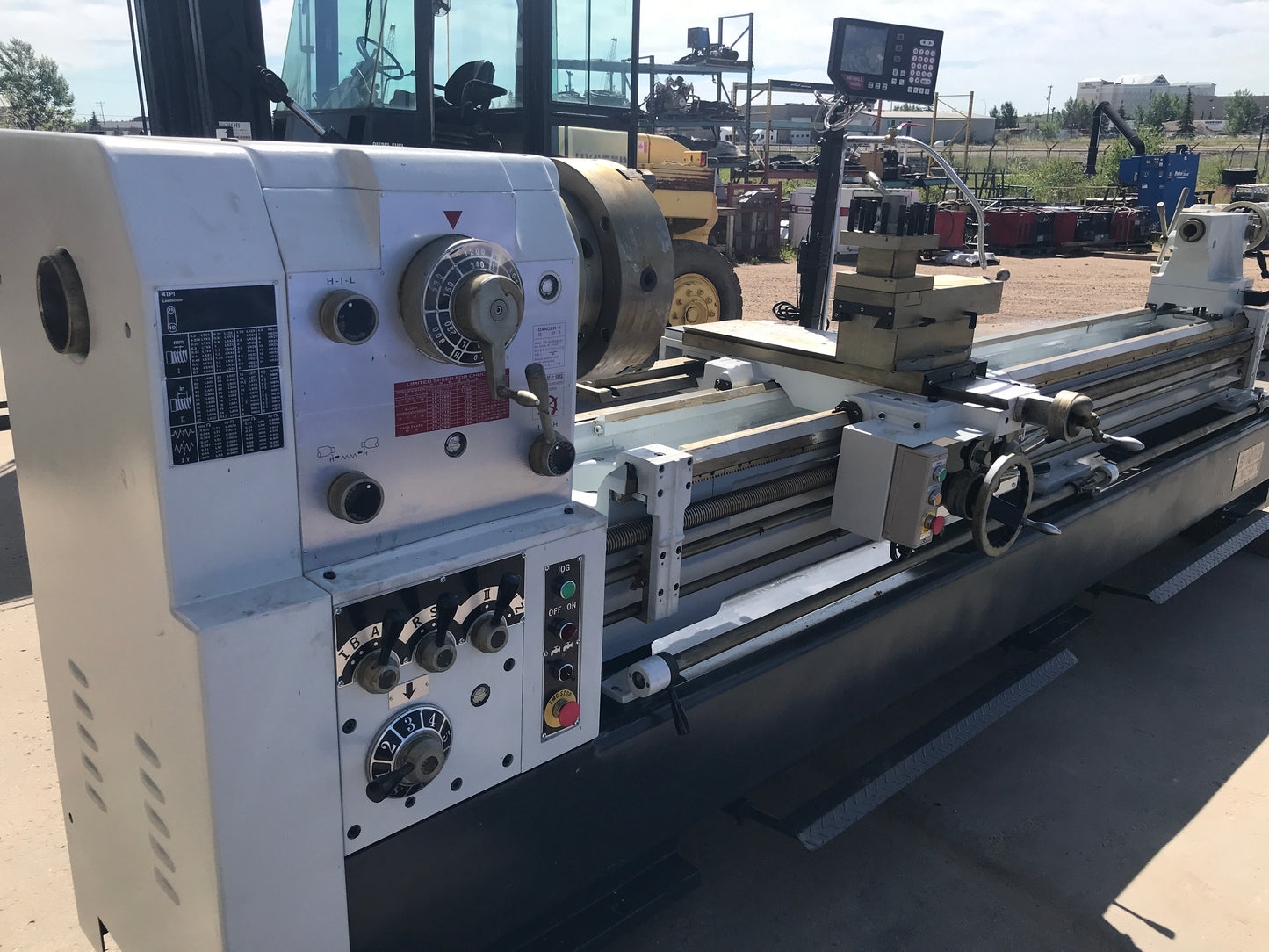 Stanko LA660x3000 Manual Lathe