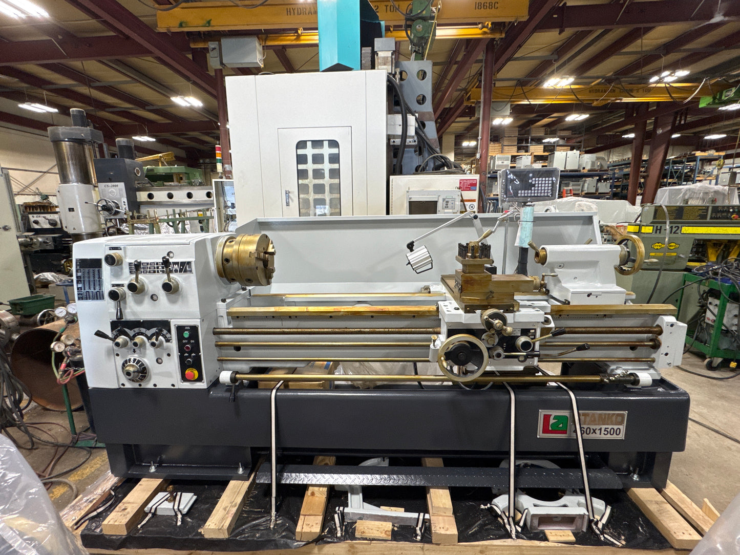 Stanko LA460x1500 Manual Lathe
