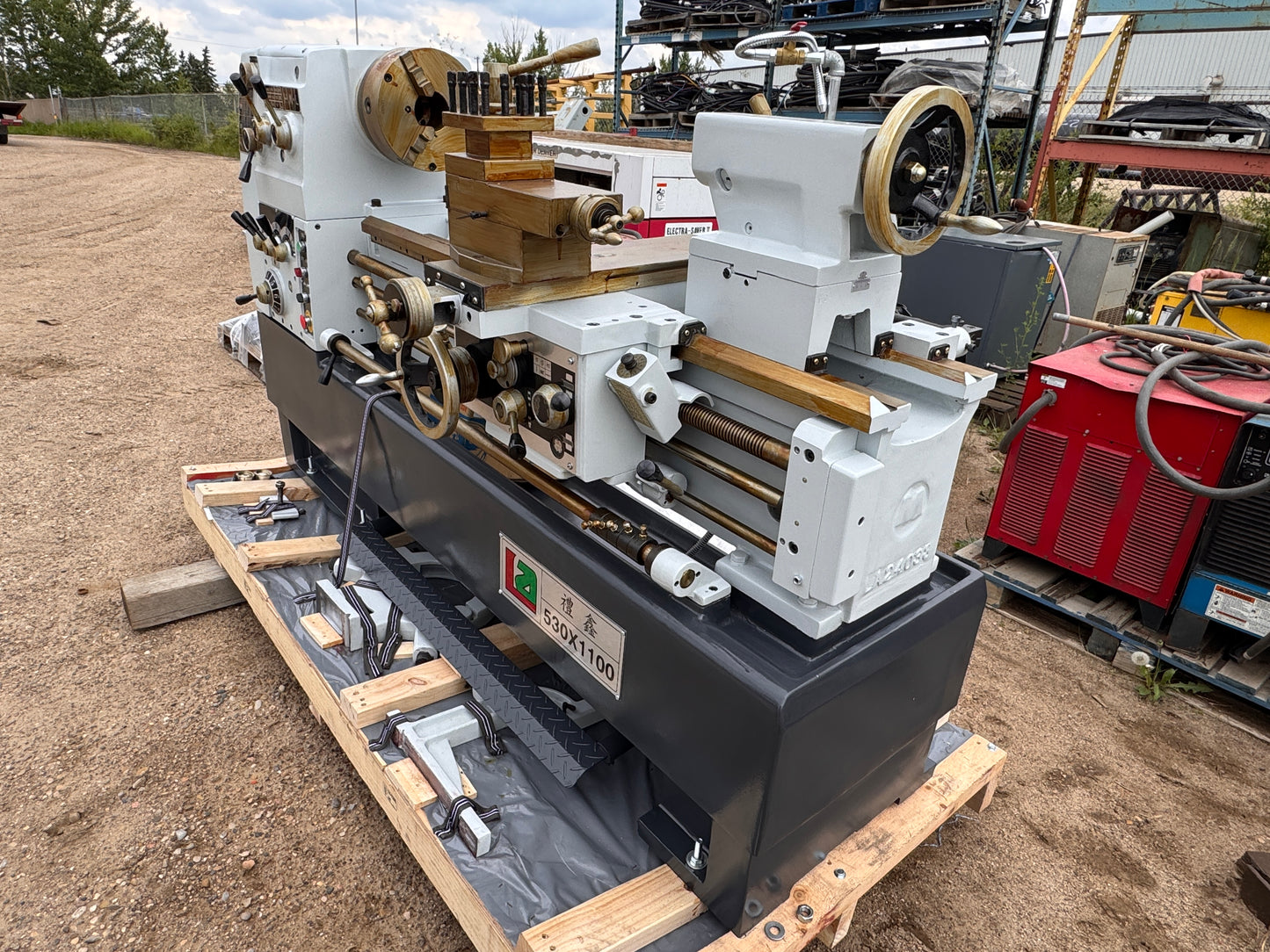 Stanko LA530x1100 Manual Lathe