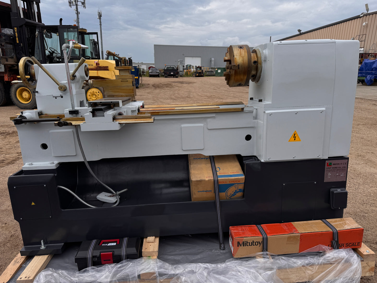 Stanko LA530x1100 Manual Lathe