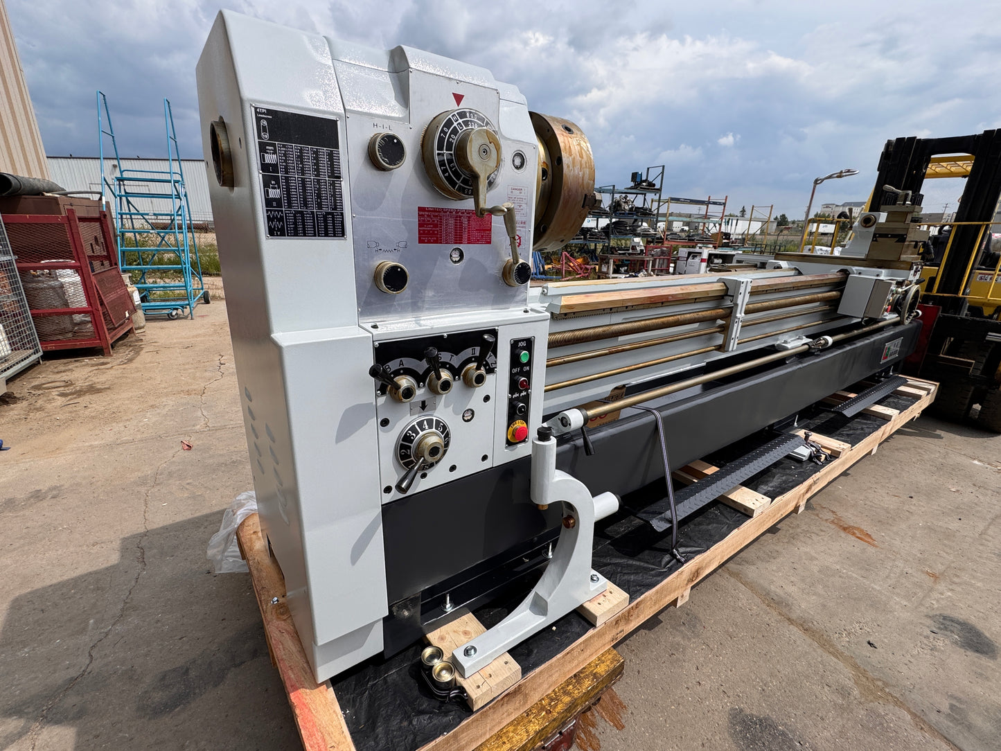 Stanko LA660x3000 Manual Lathe